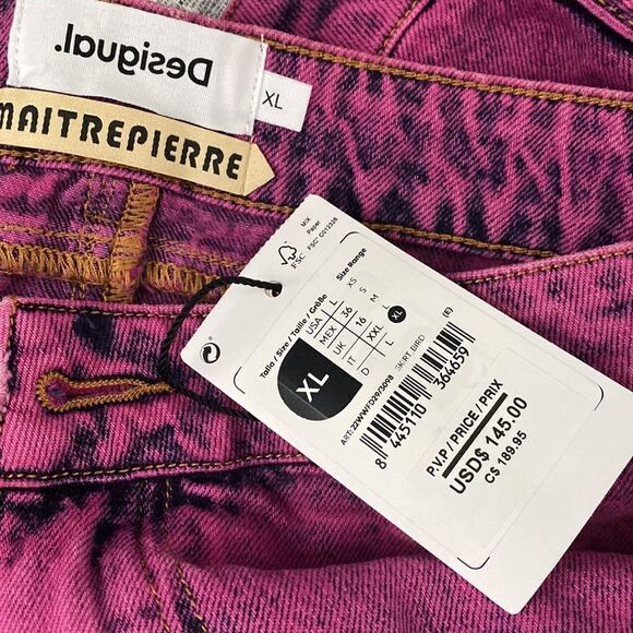 🔥DESIGUAL
Denim skirts sizes available large and xlarge pick your size New - Picture 7 of 7